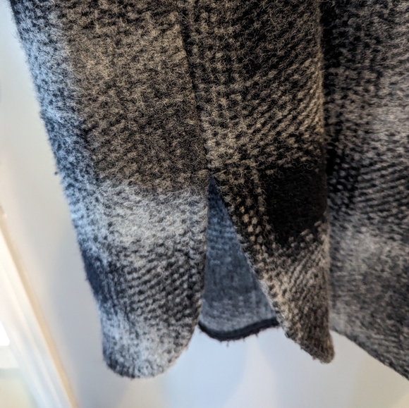 GAP Long Wool Shirt Jacket - Picture 6 of 8